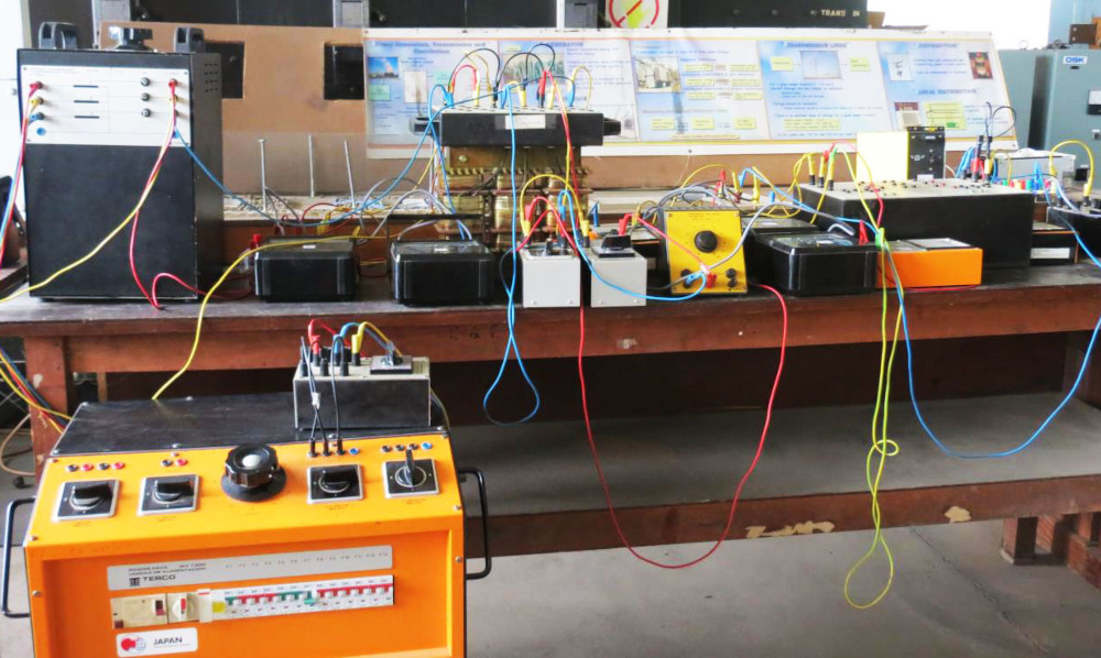 Transmission line model